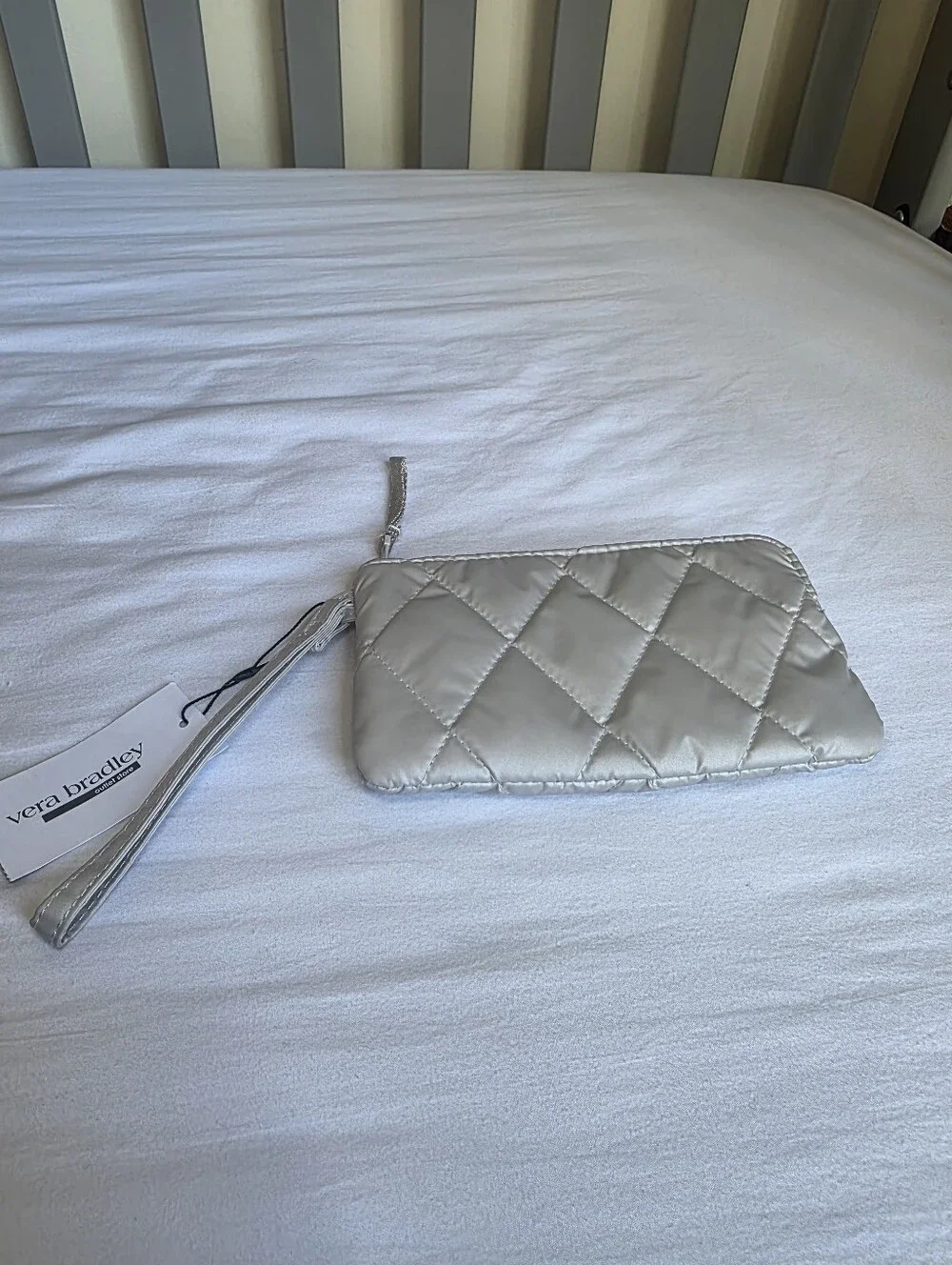 Vera Bradley Essential Zip Quilted Wristlet Clutch in Oyster Mushroom NWT